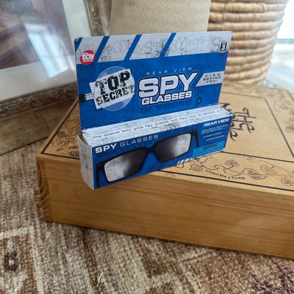 New Children’s Detective Spy Glasses Rear View Top Secret UV Sunglasses - Picture 6 of 11